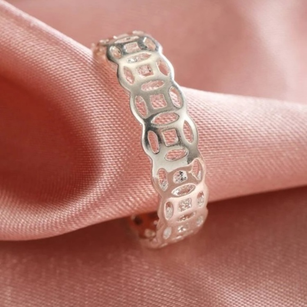 Silver Toe Ring - Picture 2 of 4